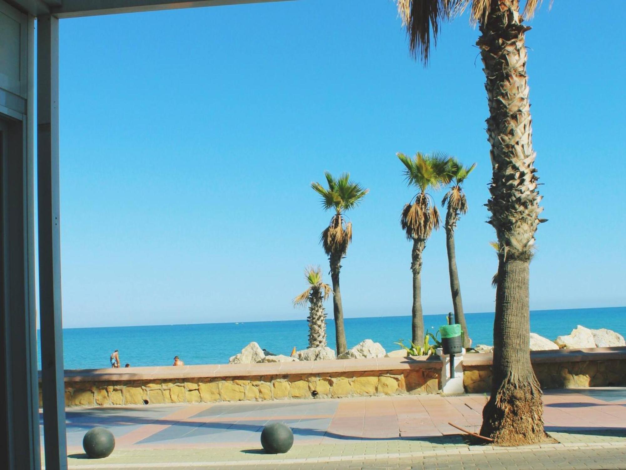 Esplendido Apartamento A Pie De Playa En Torremolinos Exterior photo